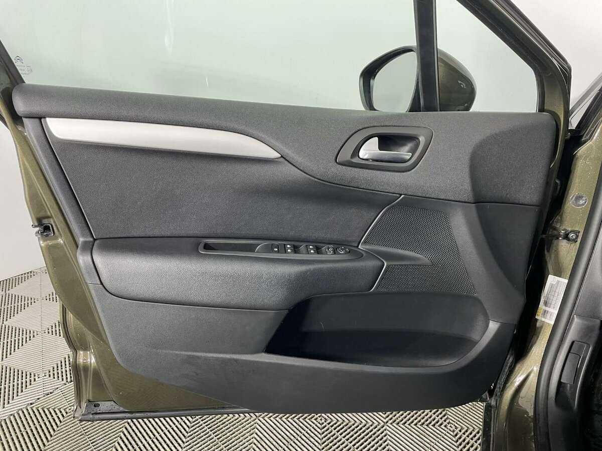 Купить Citroen C4 с пробегом. Фото: #7