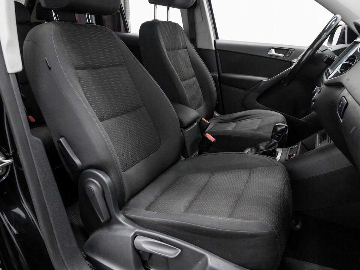 Купить Volkswagen Tiguan с пробегом. Фото: #7