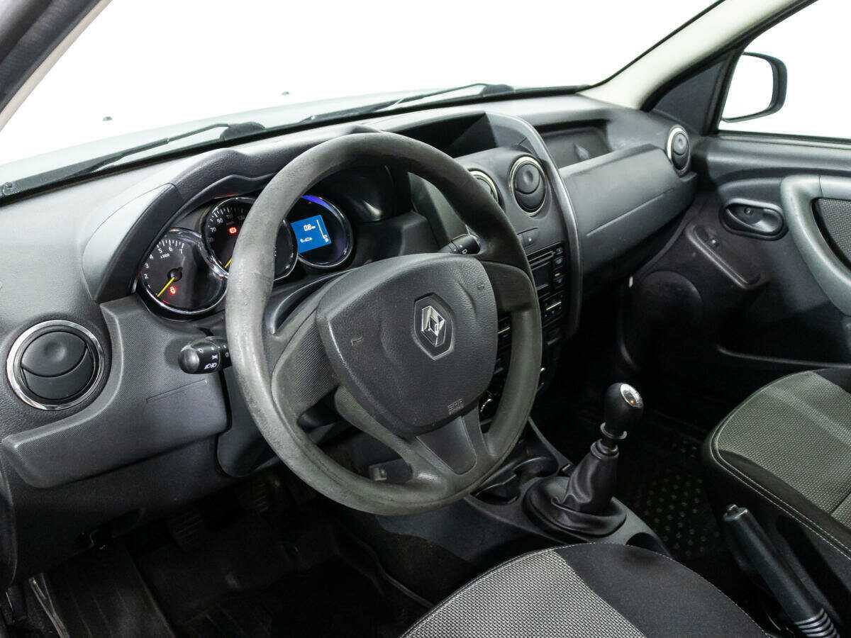 Купить Renault Duster с пробегом. Фото: #10