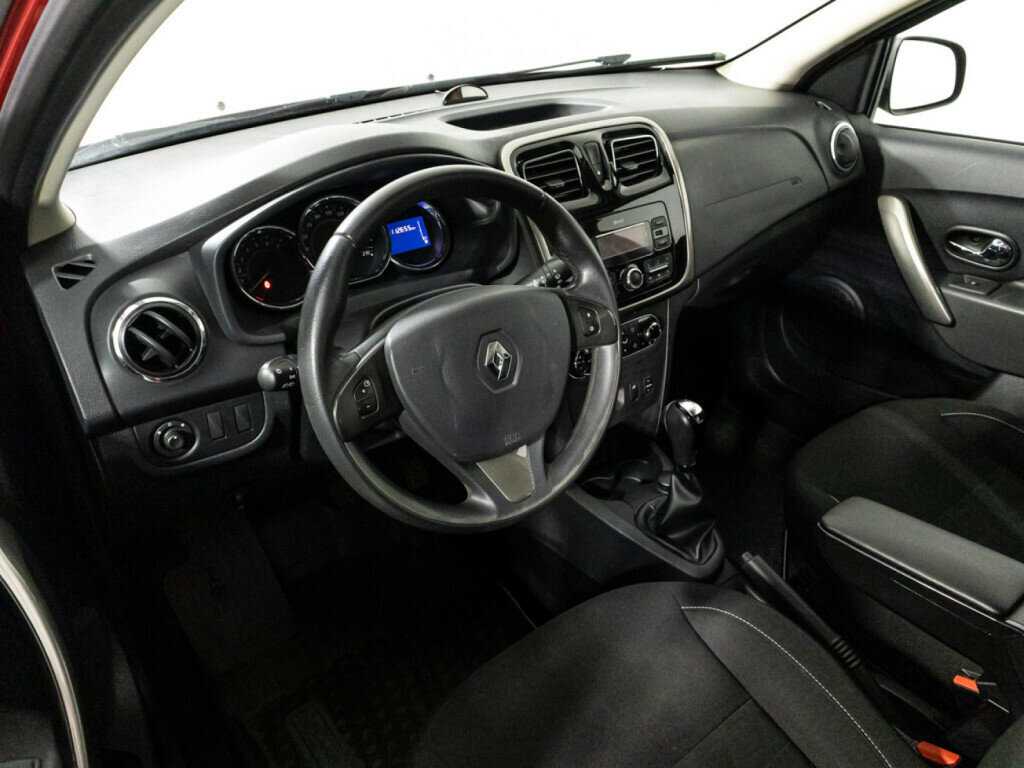 Купить Renault Sandero с пробегом. Фото: #10