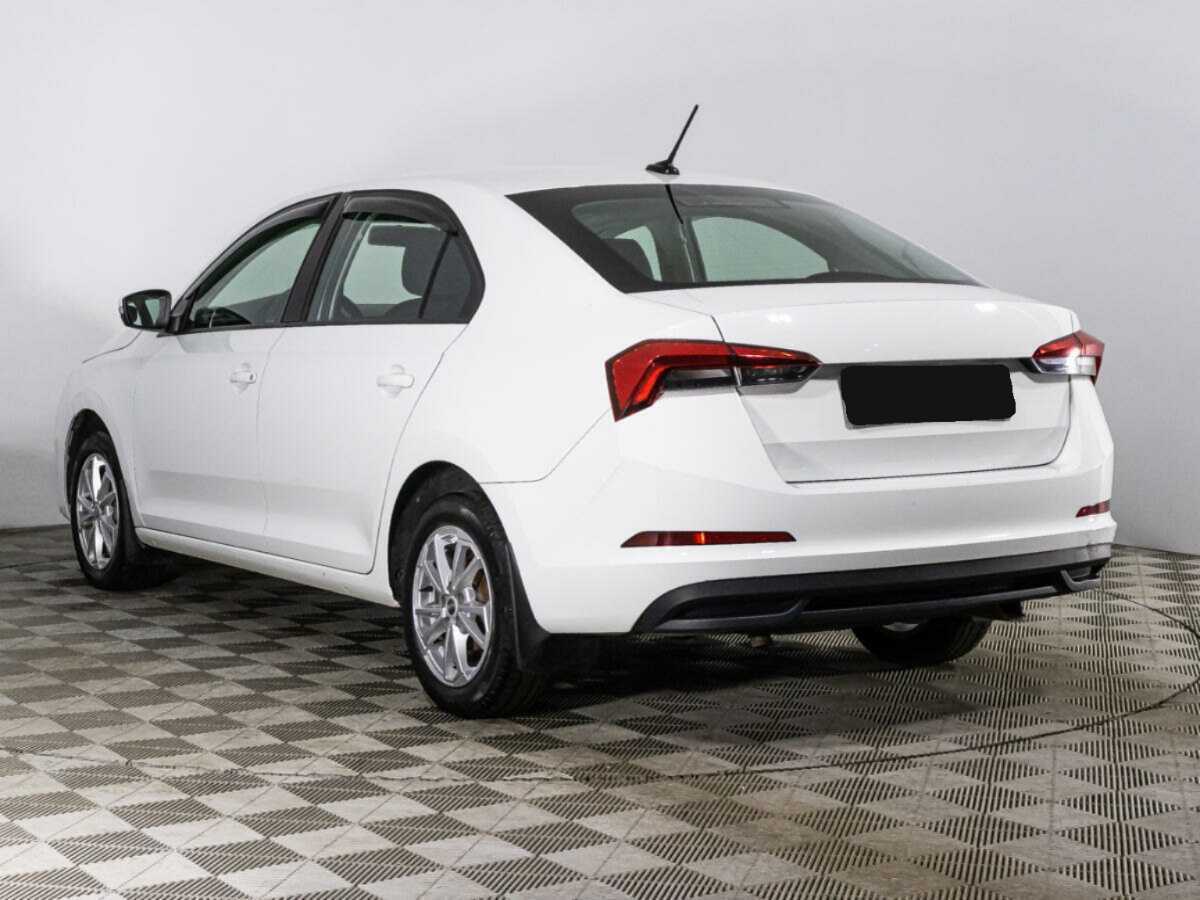 Купить Skoda Rapid с пробегом. Фото: #6