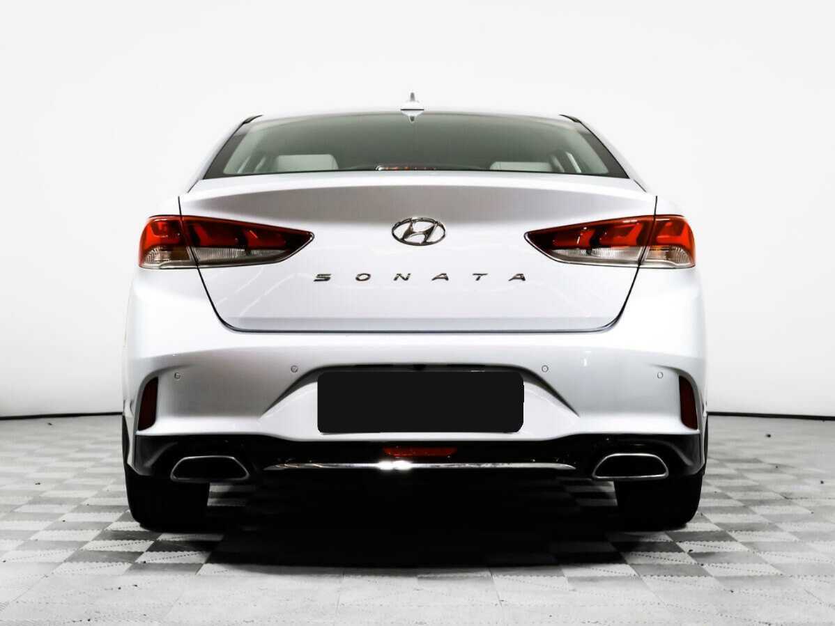 Купить Hyundai Sonata с пробегом. Фото: #4