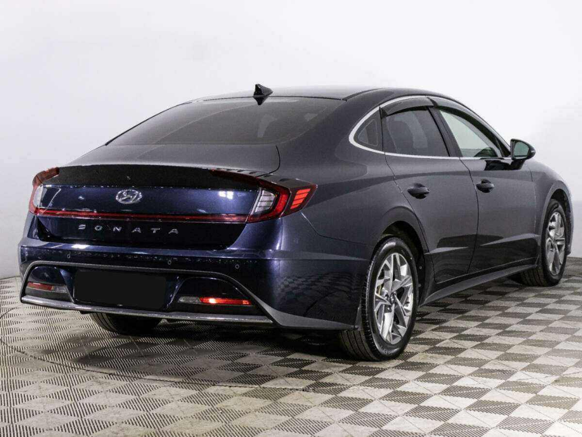 Купить Hyundai Sonata с пробегом. Фото: #4