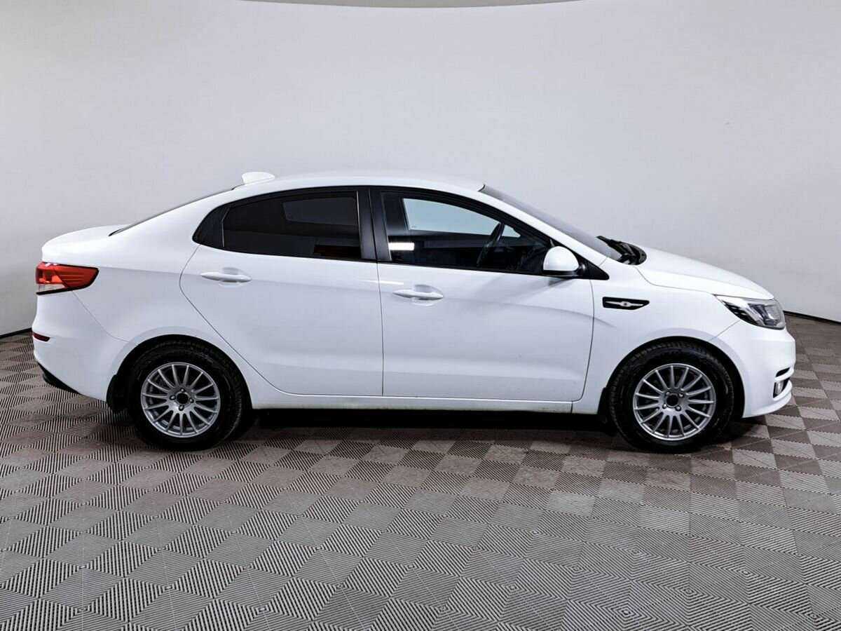 Купить Kia Rio с пробегом. Фото: #3