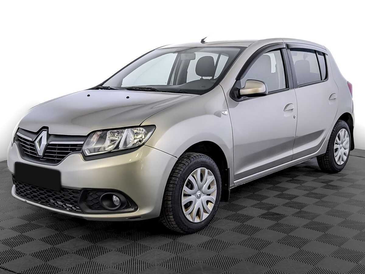 Купить Renault Sandero с пробегом. Посмотреть фото
