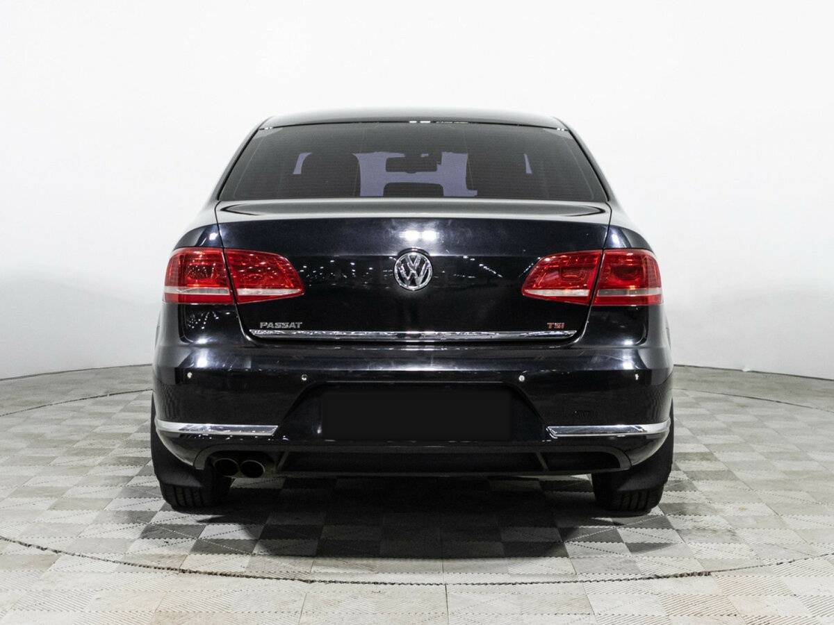 Купить Volkswagen Passat с пробегом. Фото: #4
