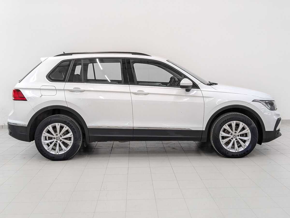 Купить Volkswagen Tiguan с пробегом. Фото: #3