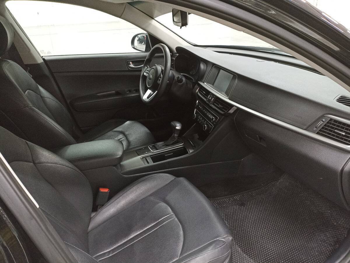 Купить Kia K5 с пробегом. Фото: #10