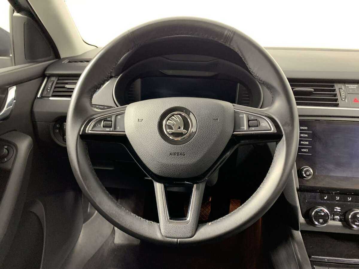 Купить Skoda Octavia с пробегом. Фото: #19