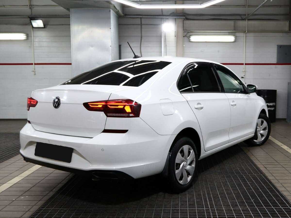 Купить Volkswagen Polo с пробегом. Фото: #1