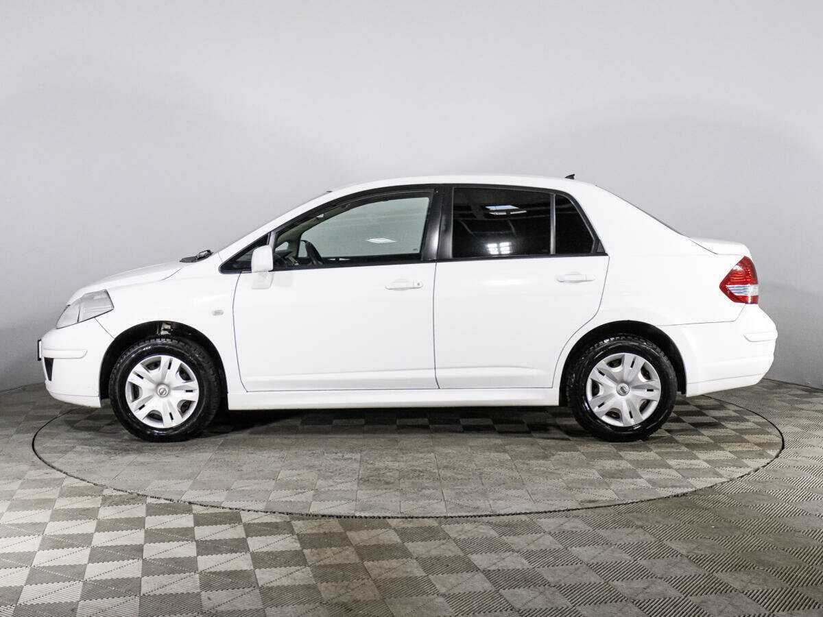 Купить Nissan Tiida с пробегом. Фото: #7