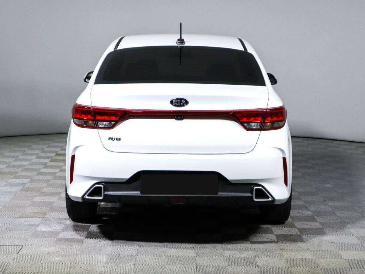 Купить Kia Rio с пробегом. Фото: #4