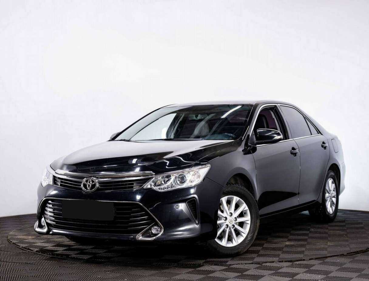 Купить Toyota Camry с пробегом. Фото: #0