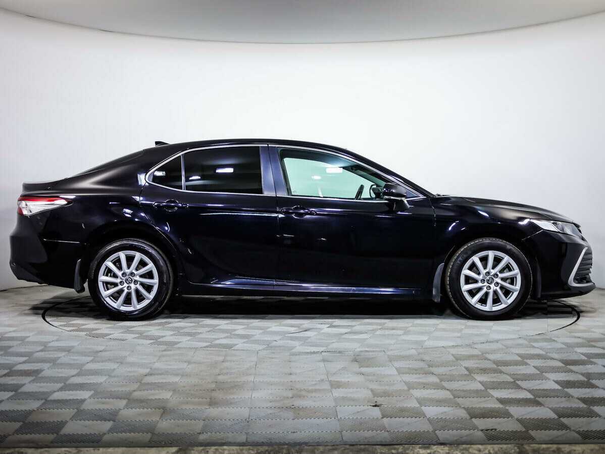 Купить Toyota Camry с пробегом. Фото: #2