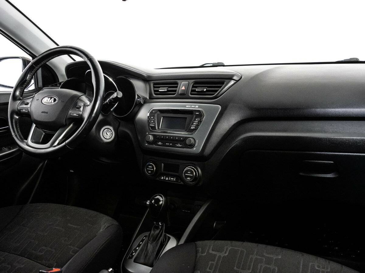 Купить Kia Rio с пробегом. Фото: #8