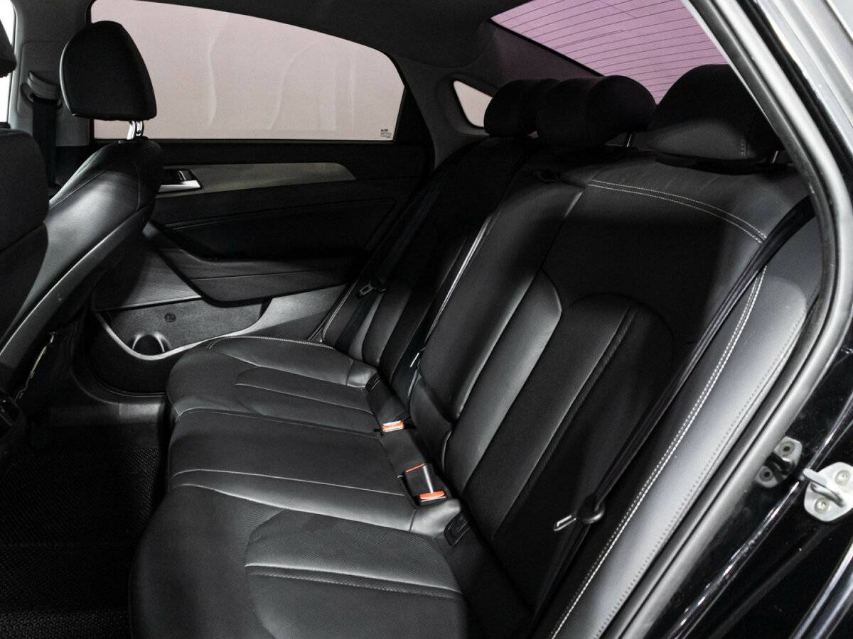 Купить Hyundai Sonata с пробегом. Фото: #8