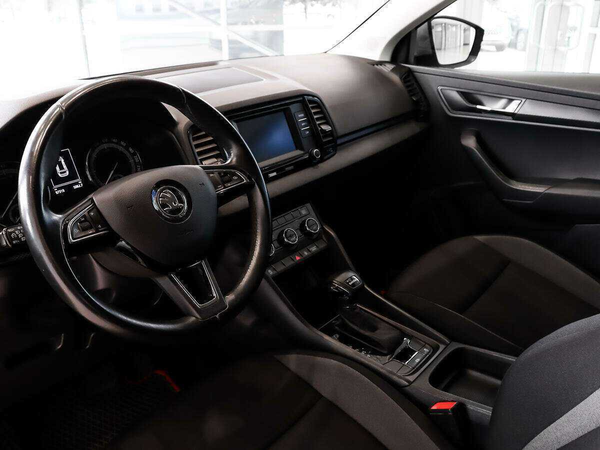 Купить Skoda Karoq с пробегом. Фото: #8