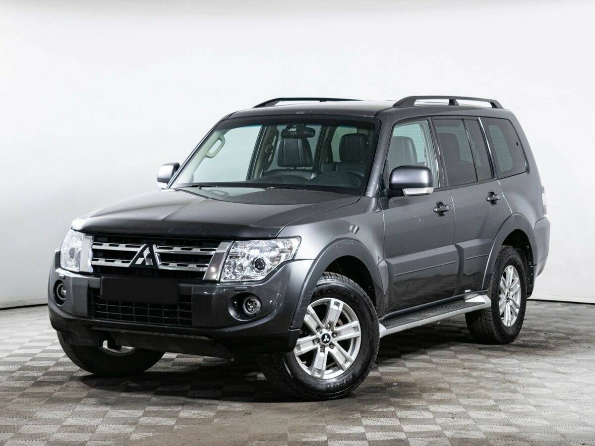 Купить Mitsubishi Pajero с пробегом. Фото: #0