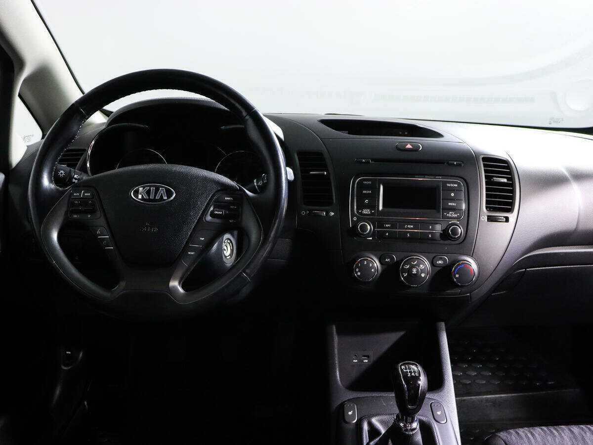 Купить Kia Cerato с пробегом. Фото: #11