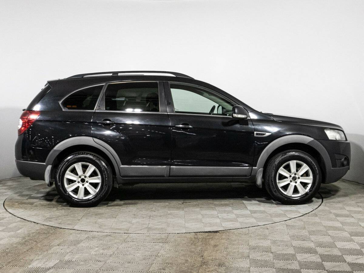 Купить Chevrolet Captiva с пробегом. Фото: #3