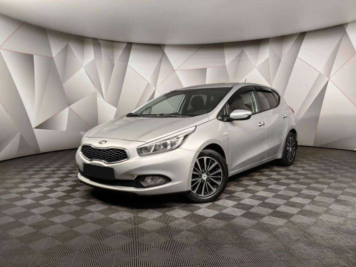 Купить Kia Ceed с пробегом. Посмотреть фото