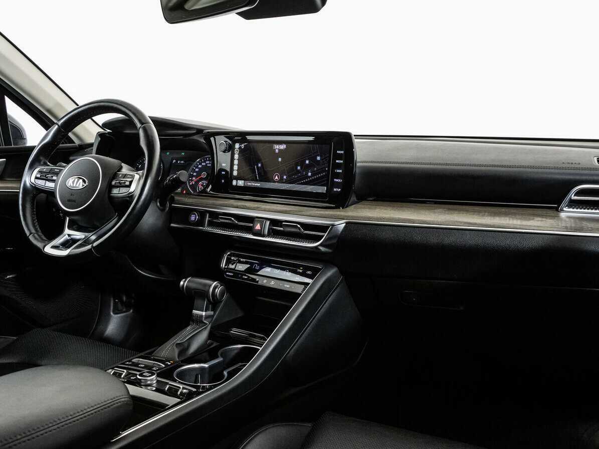 Купить Kia K5 с пробегом. Фото: #9