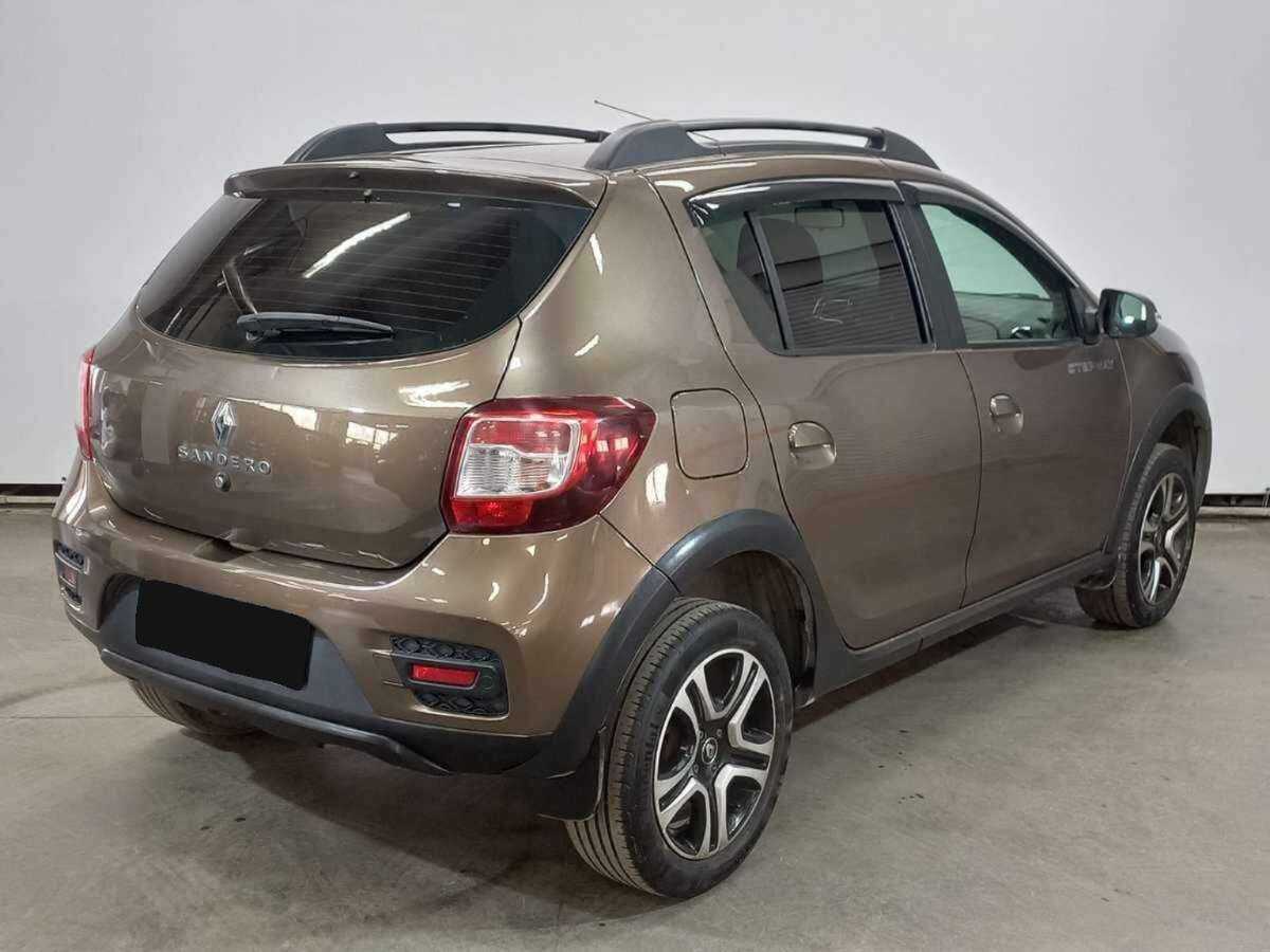 Купить Renault Sandero с пробегом. Фото: #3