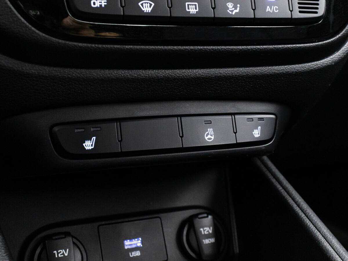 Купить Hyundai Solaris с пробегом. Фото: #15