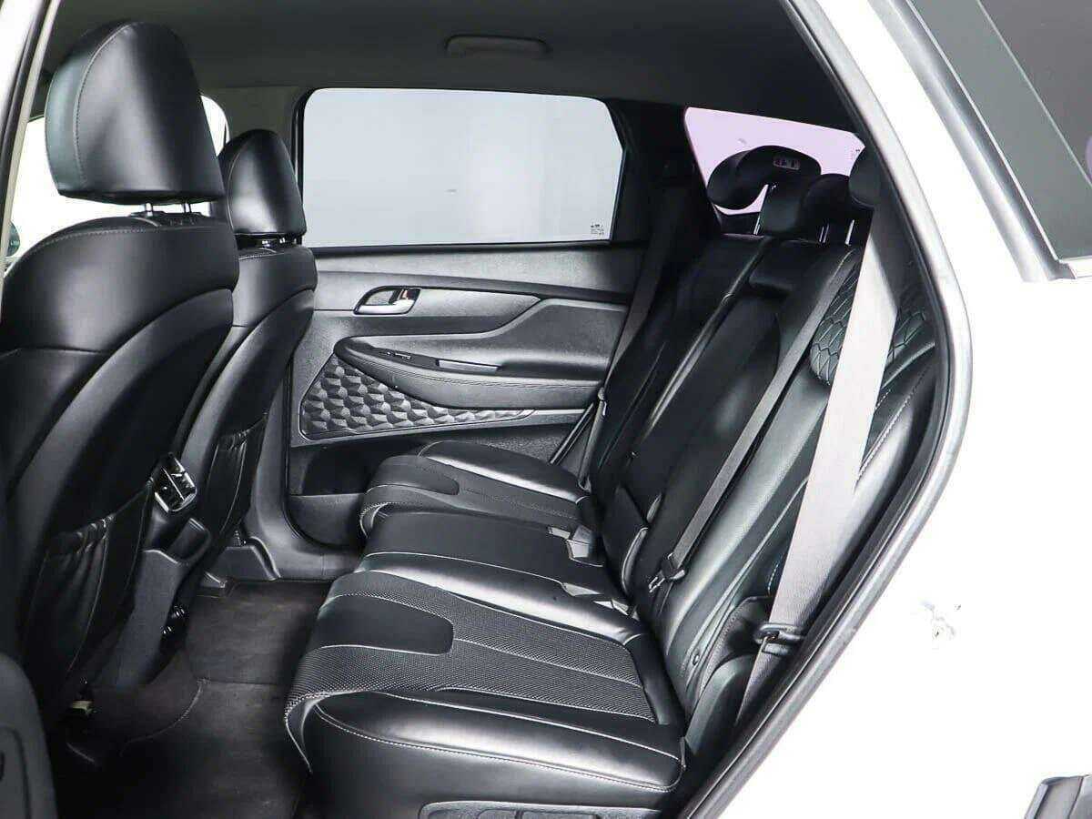 Купить Hyundai Santa Fe с пробегом. Фото: #12