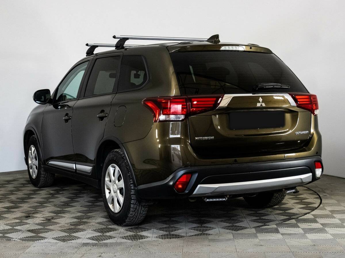 Купить Mitsubishi Outlander с пробегом. Фото: #6