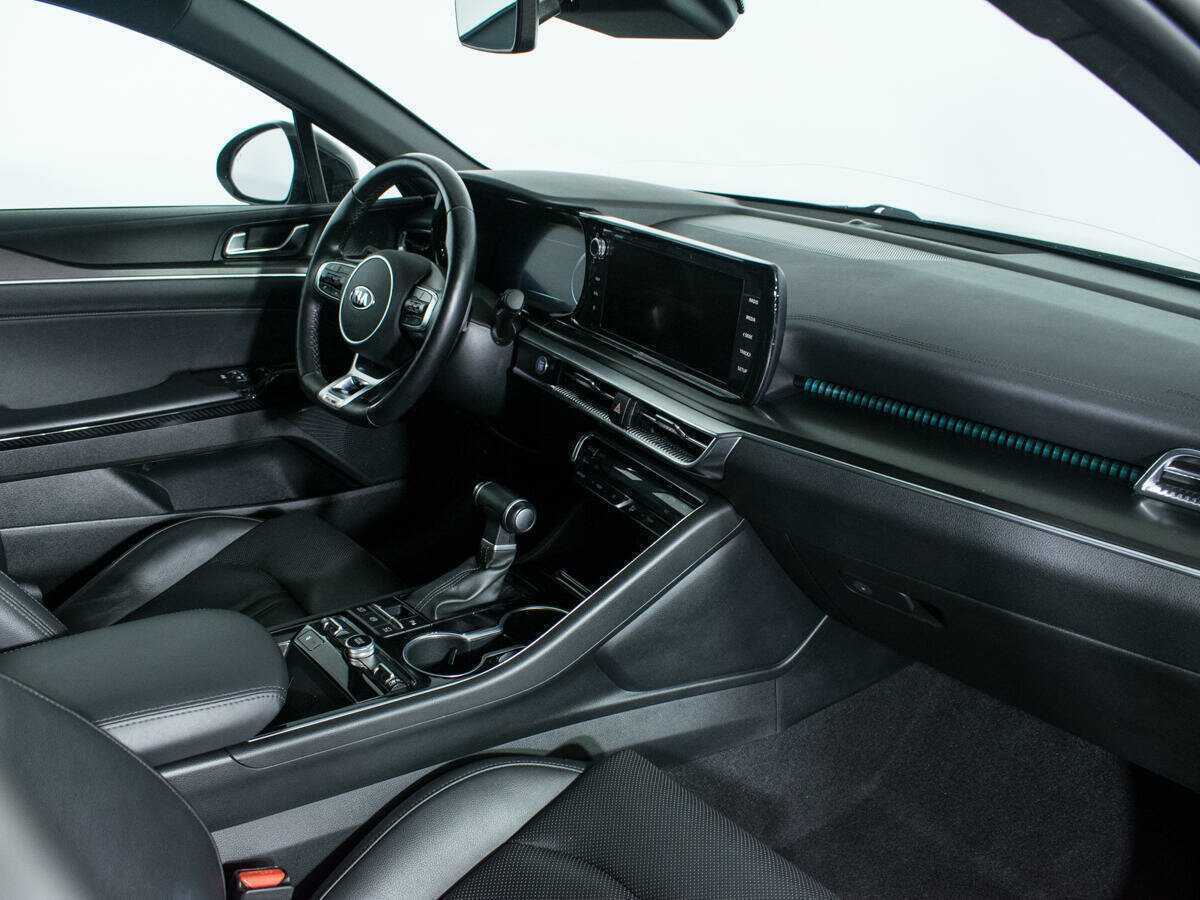 Купить Kia K5 с пробегом. Фото: #8