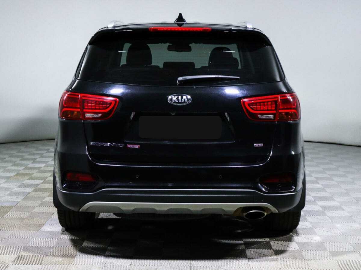 Купить Kia Sorento с пробегом. Фото: #4