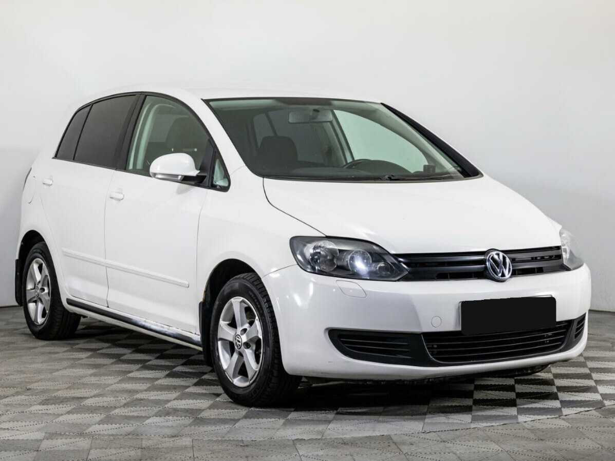 Купить Volkswagen Golf Plus с пробегом. Фото: #2