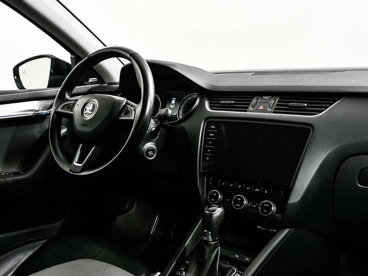 Купить Skoda Octavia с пробегом. Фото: #8