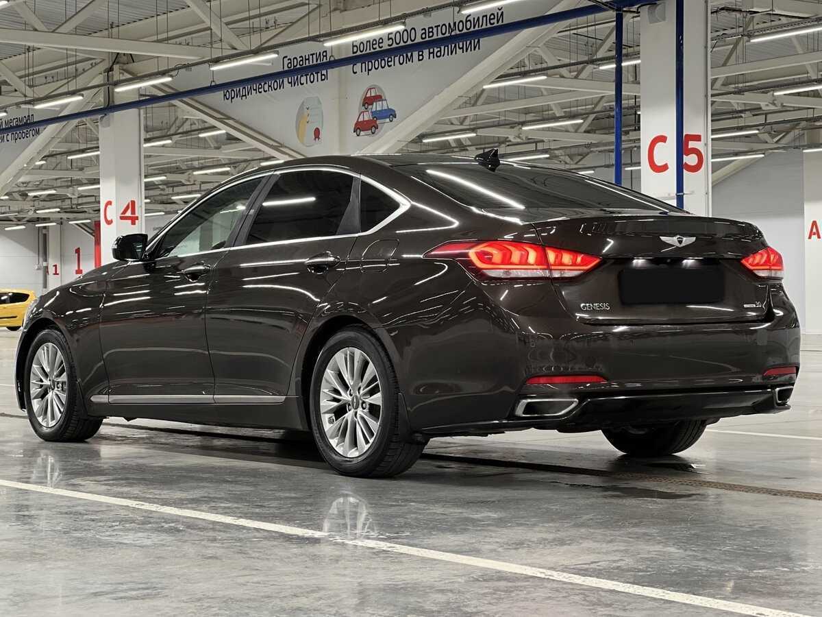 Купить Hyundai Genesis с пробегом. Фото: #6