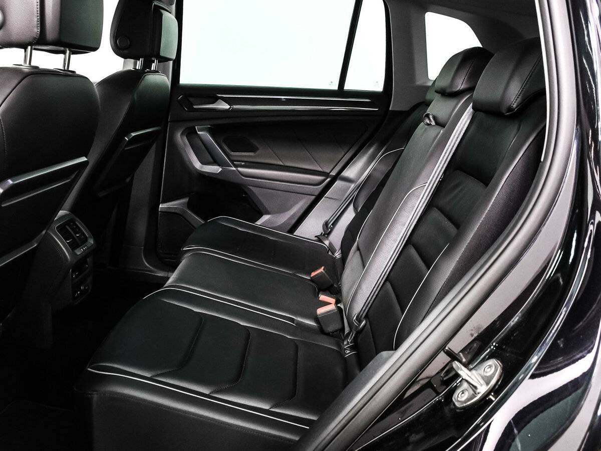 Купить Volkswagen Tiguan с пробегом. Фото: #12