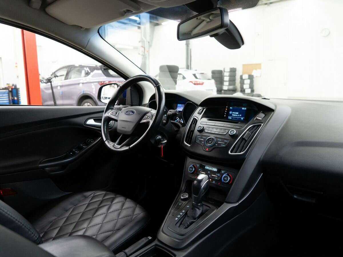 Купить Ford Focus с пробегом. Фото: #15
