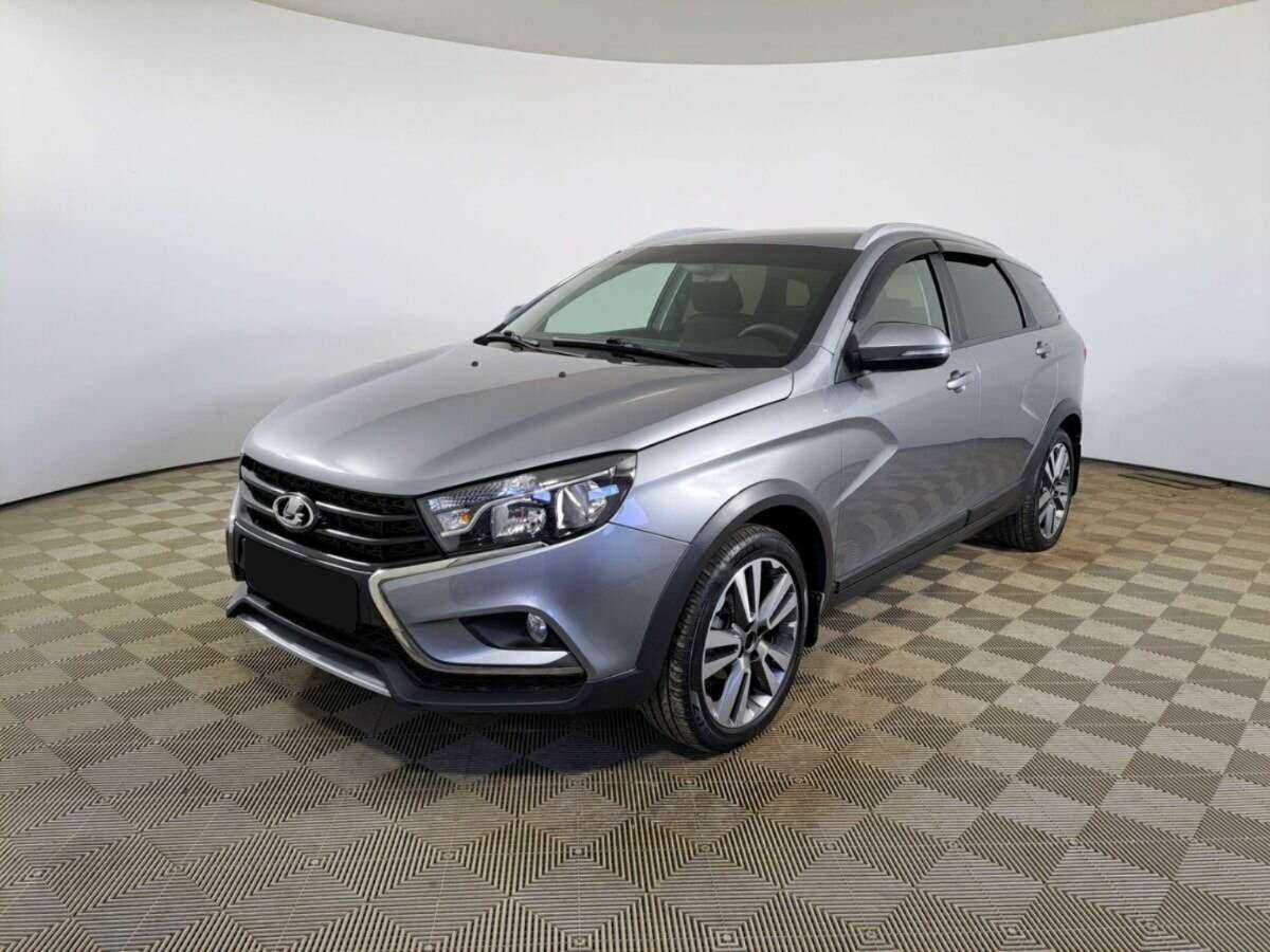 Купить Lada (ВАЗ) Vesta с пробегом. Посмотреть фото