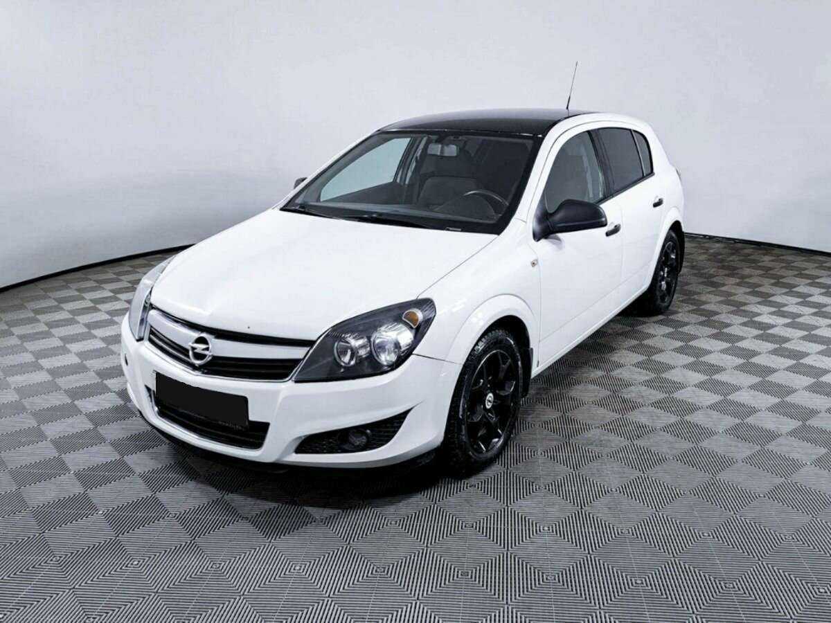 Купить Opel Astra с пробегом. Посмотреть фото