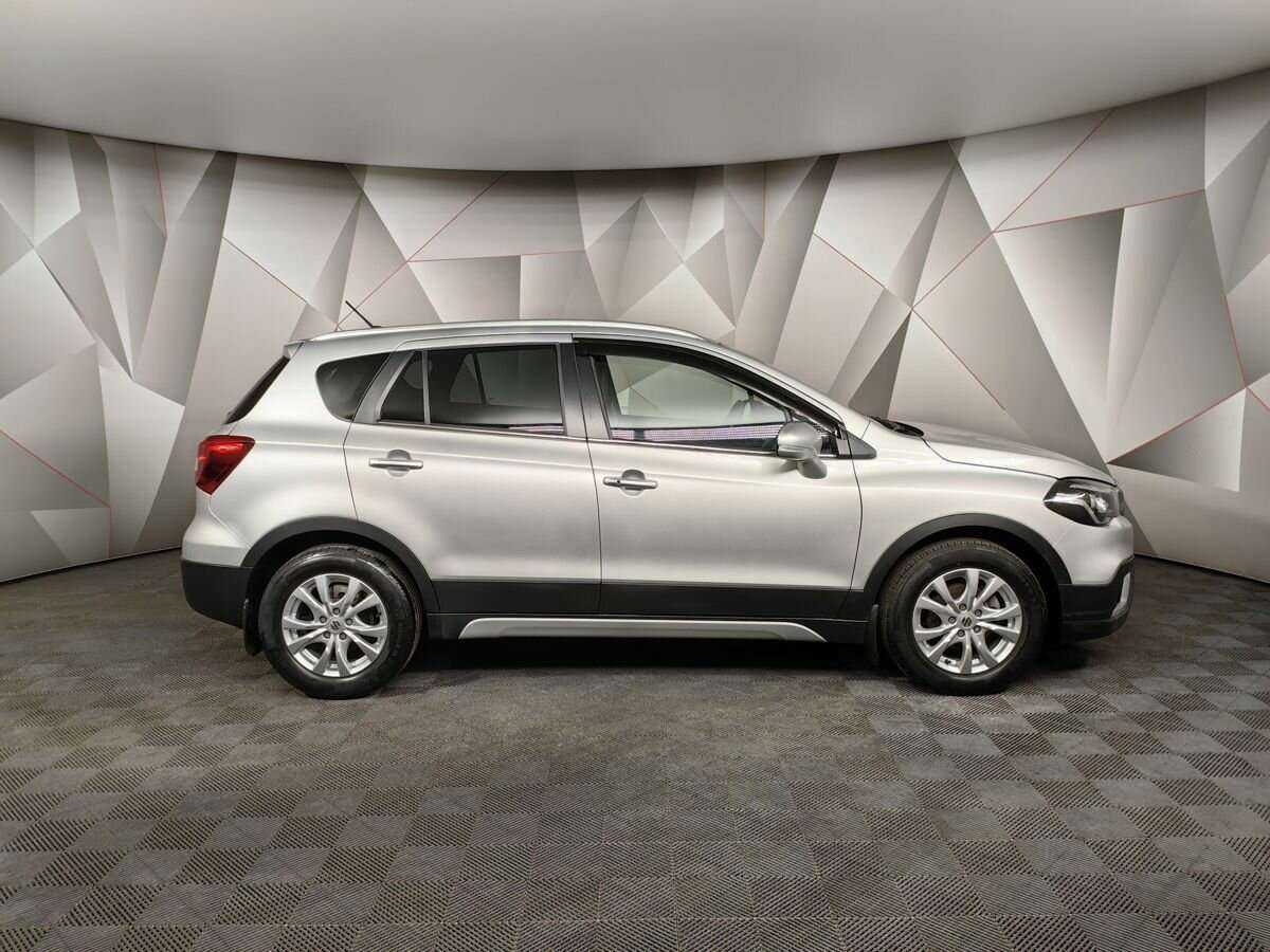 Купить Suzuki SX4 с пробегом. Фото: #5