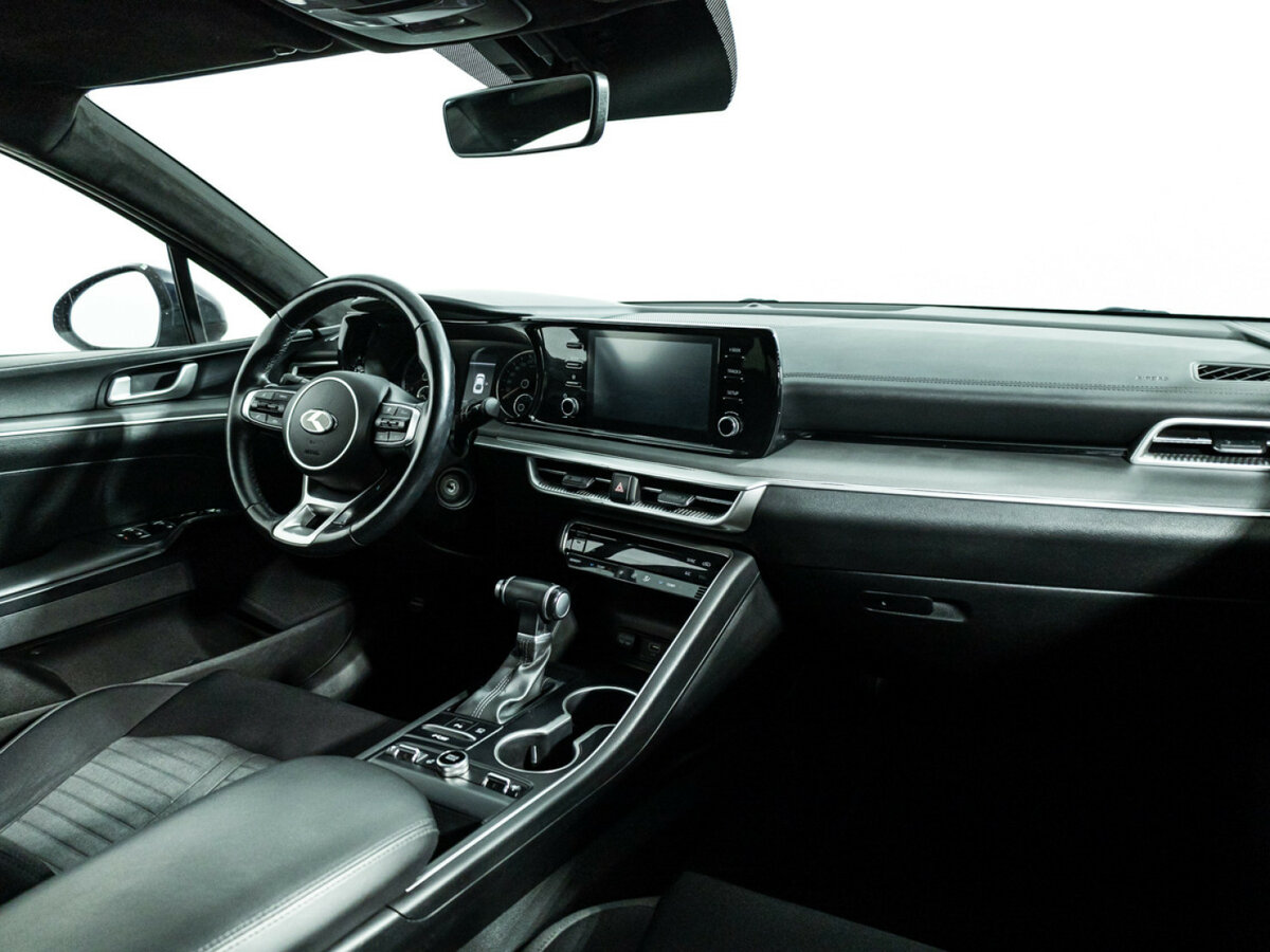 Купить Kia K5 с пробегом. Фото: #8