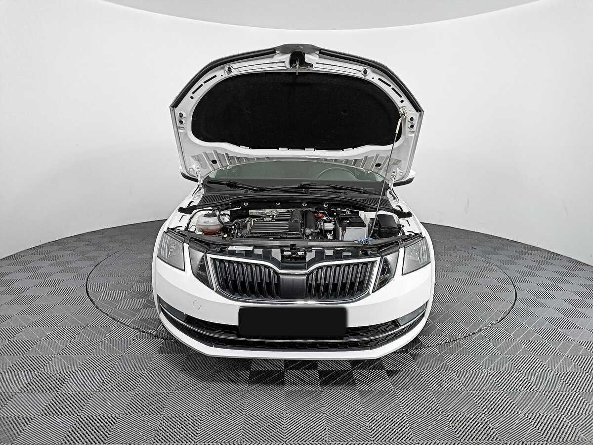 Купить Skoda Octavia с пробегом. Фото: #8