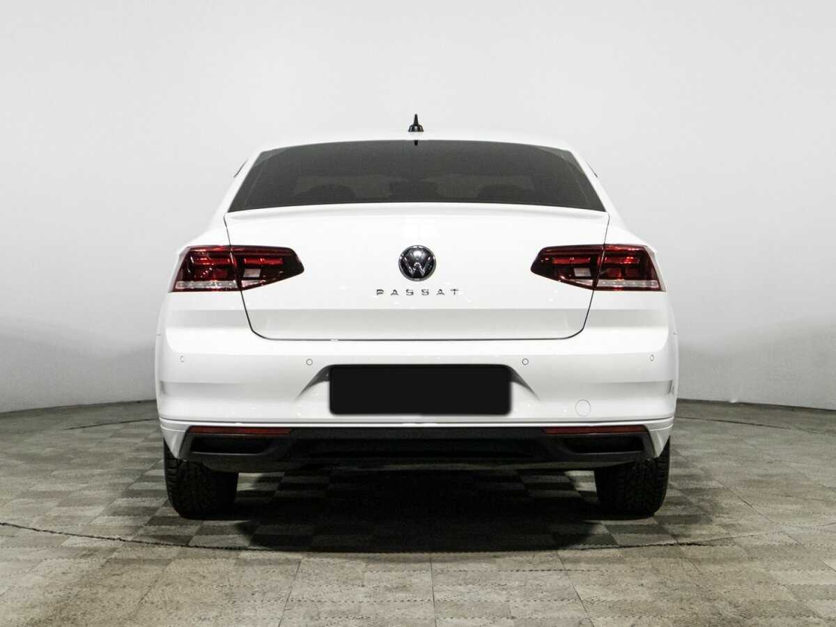 Купить Volkswagen Passat с пробегом. Фото: #5