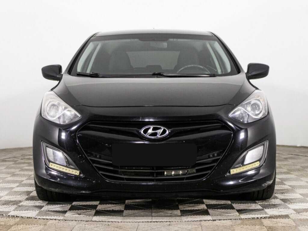 Купить Hyundai i30 с пробегом. Фото: #1