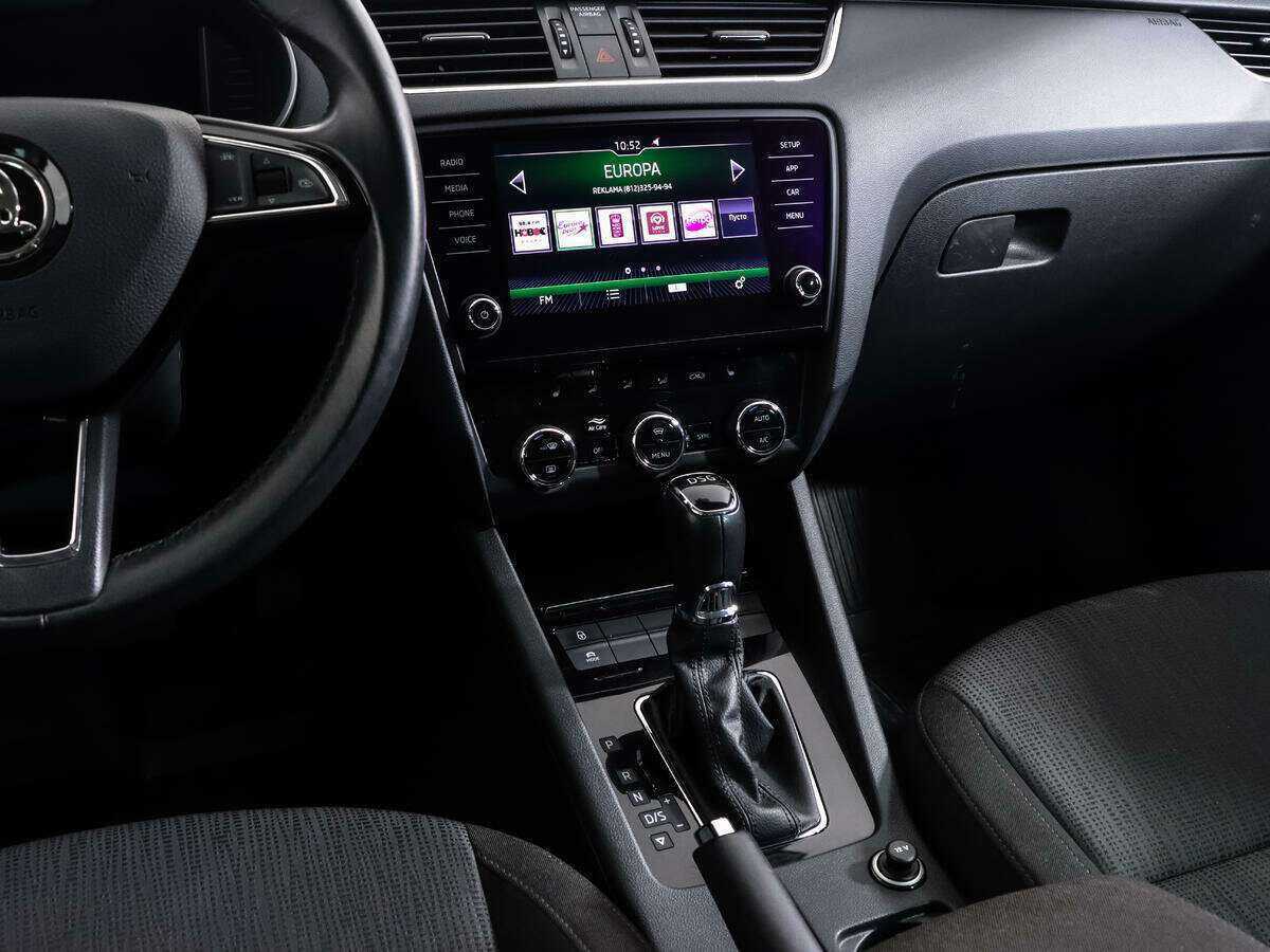 Купить Skoda Octavia с пробегом. Фото: #13