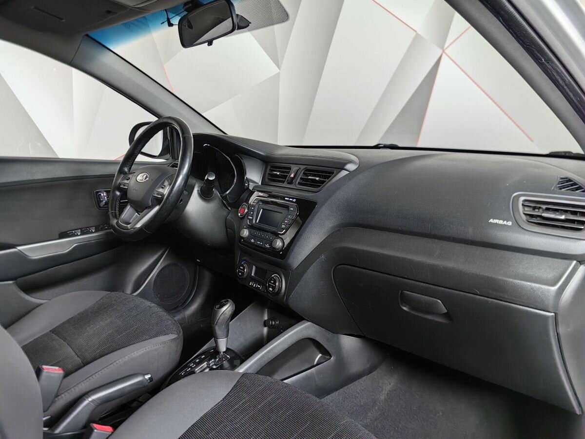 Купить Kia Rio с пробегом. Фото: #3