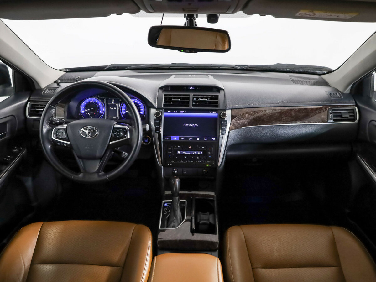 Купить Toyota Camry с пробегом. Фото: #7