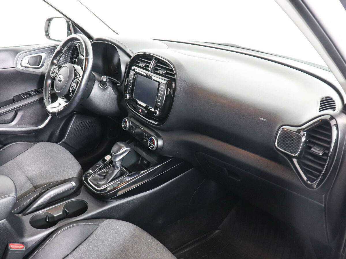 Купить Kia Soul с пробегом. Фото: #5