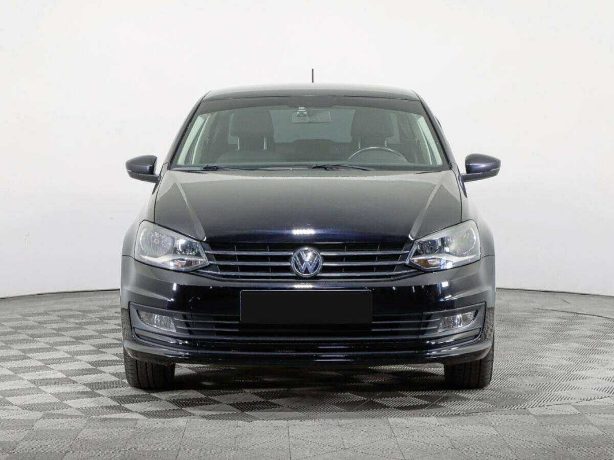 Купить Volkswagen Polo с пробегом. Фото: #1