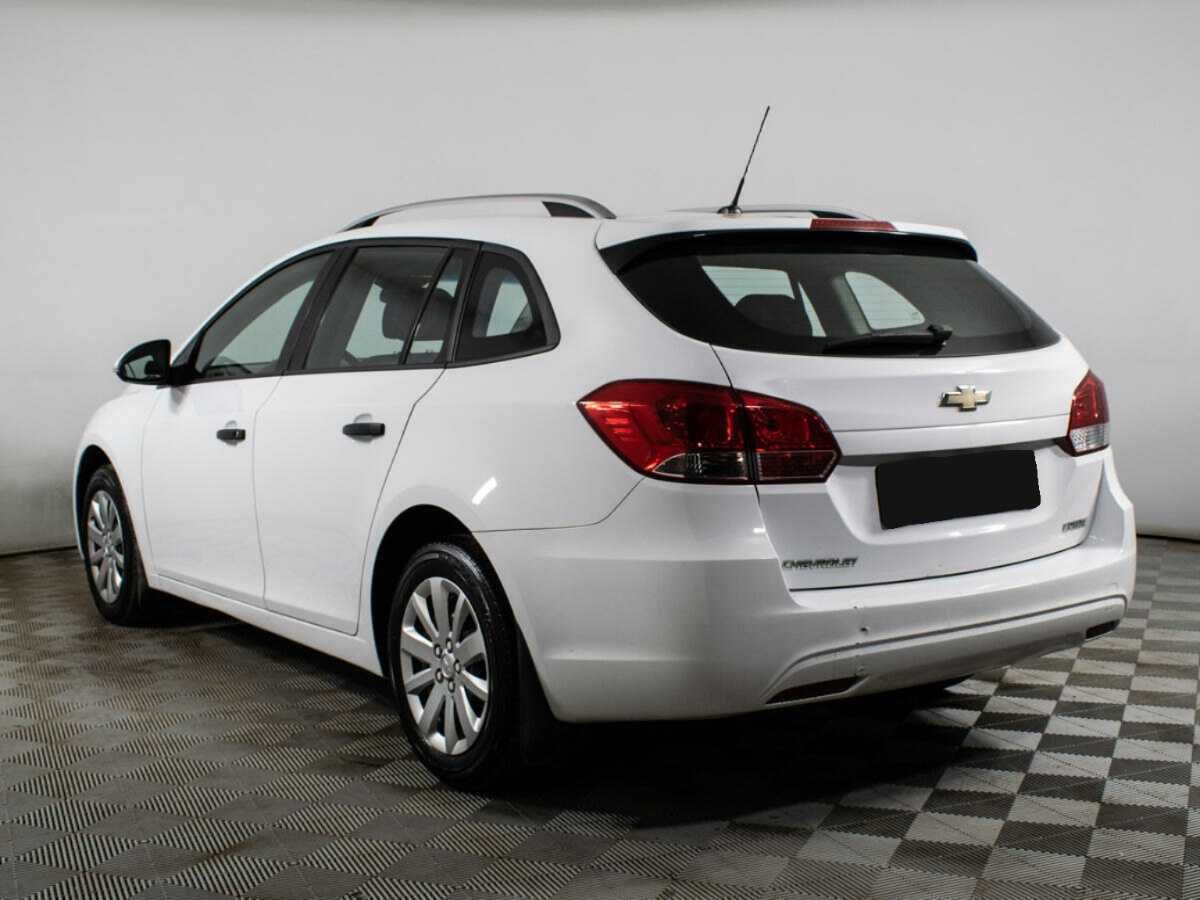 Купить Chevrolet Cruze с пробегом. Фото: #6